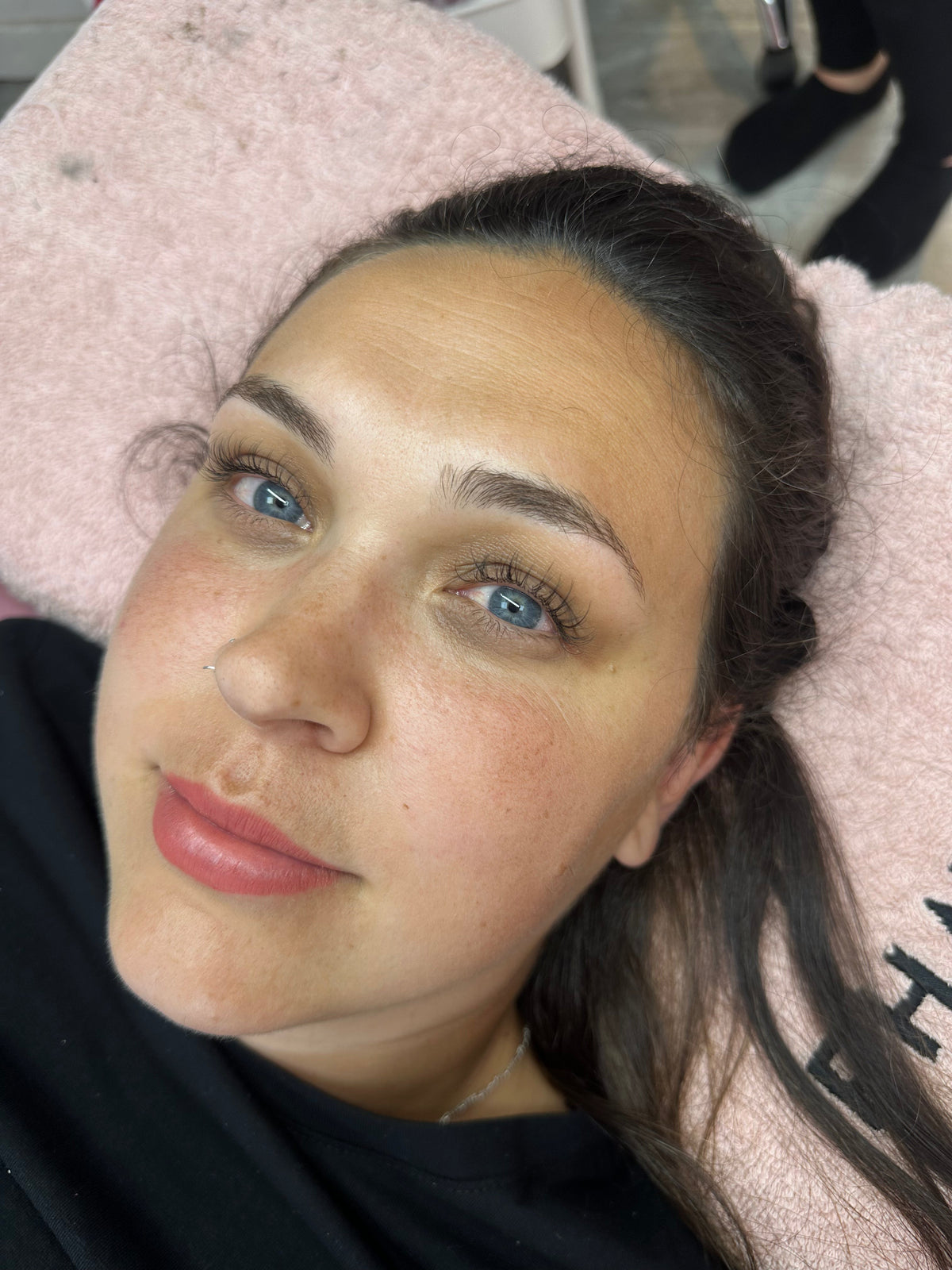 How to Create Hyper-Realistic Eyelash Extensions