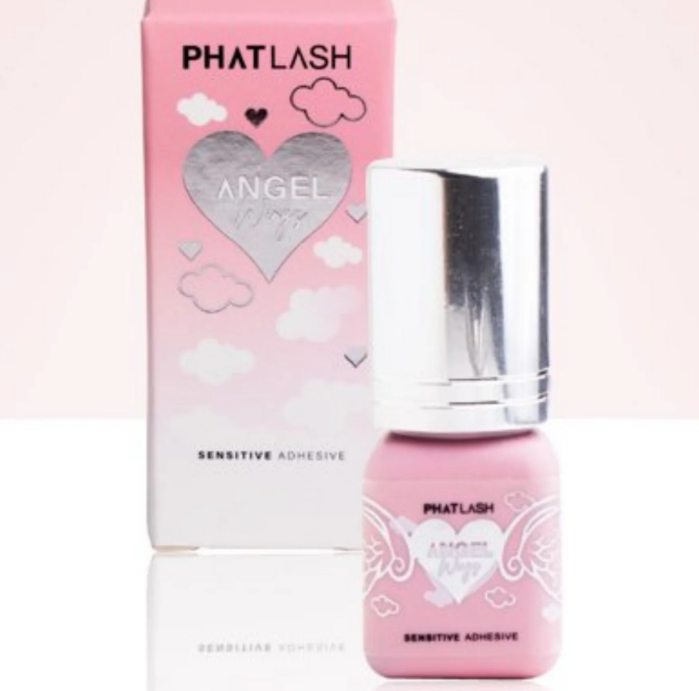 What Lash Glue Should I Use for Clients with Sensitive Eyes?