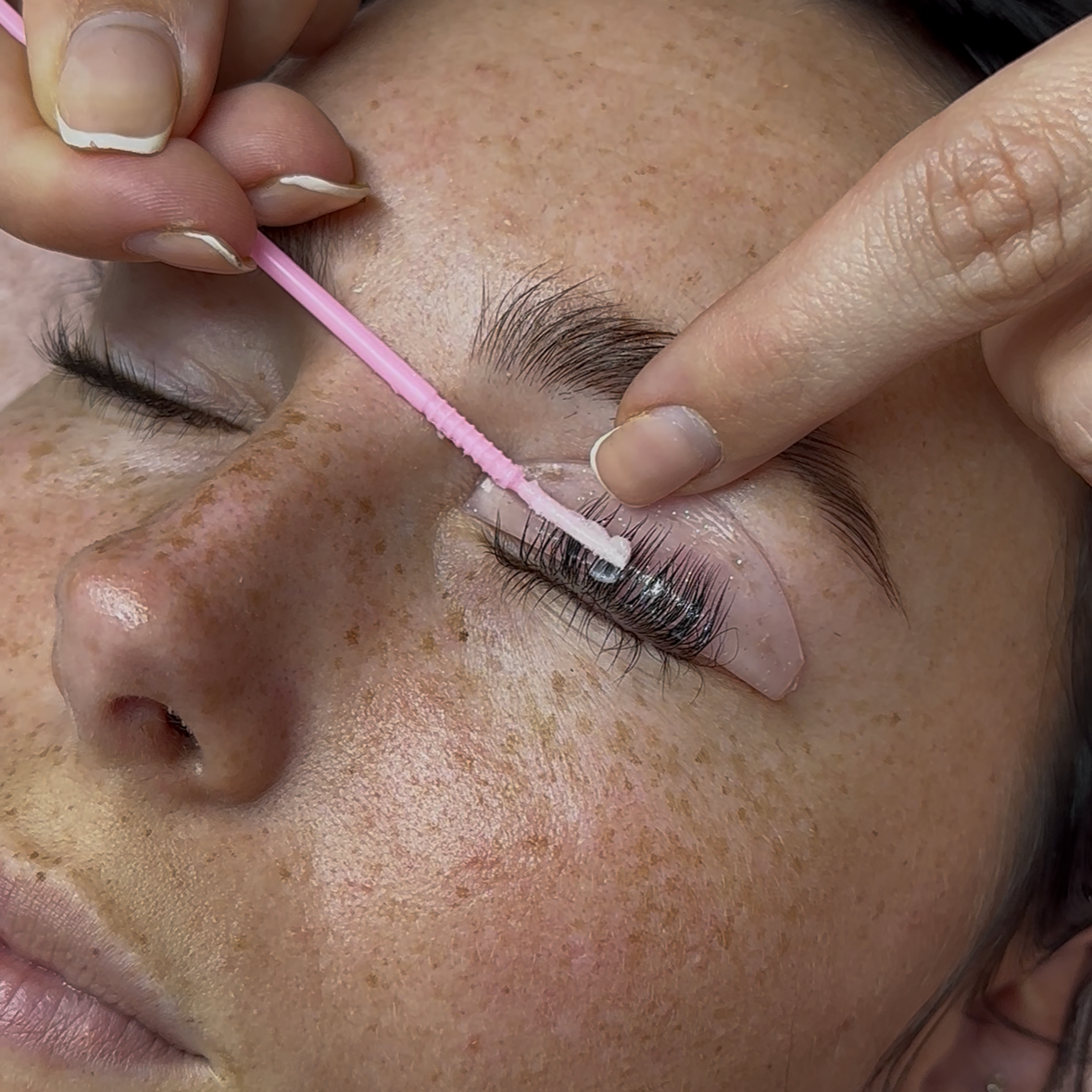 FLEXI BALM- LASH LIFTING GLUE BALM