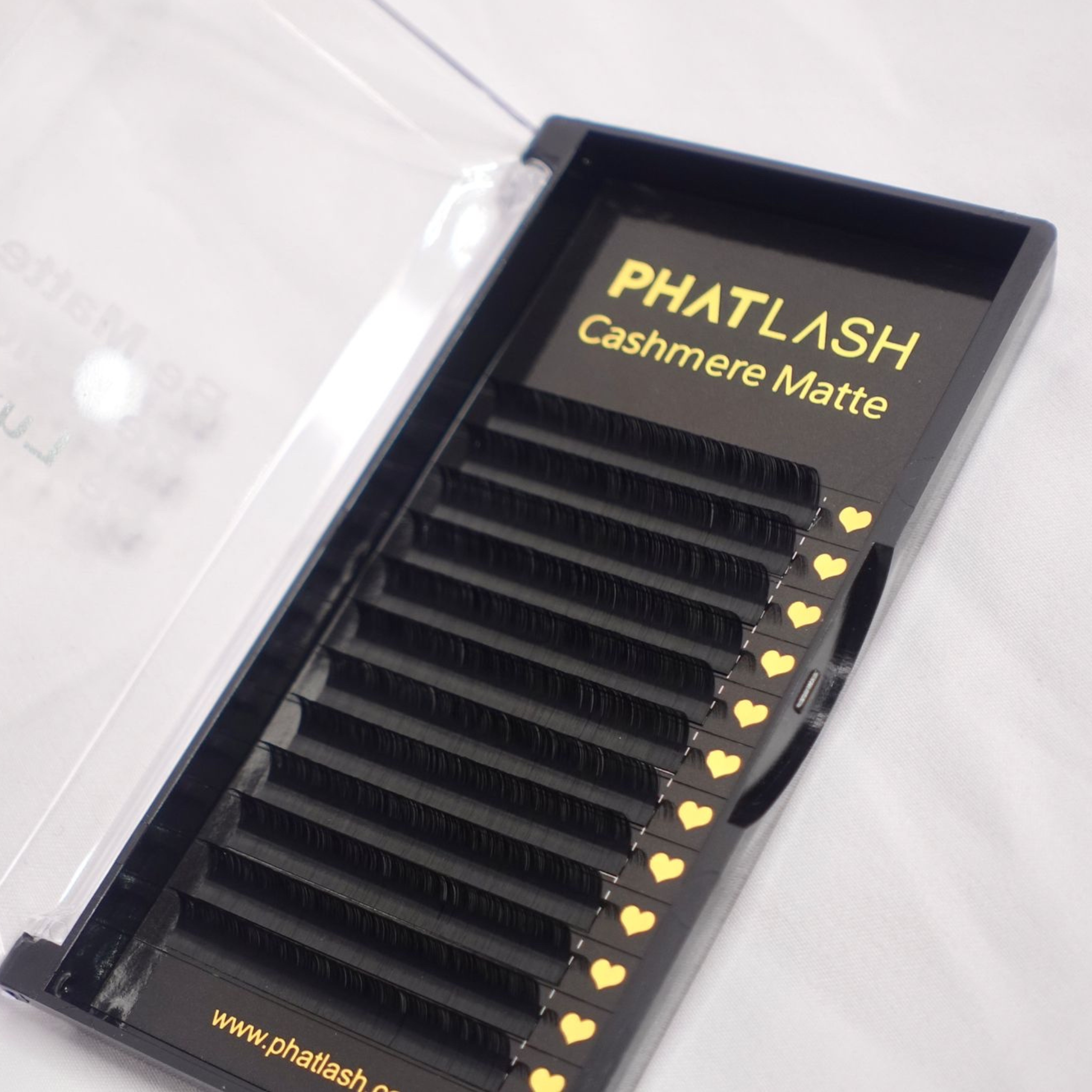 matted lashes, cashmere matte lashes, cashmere lashes,
