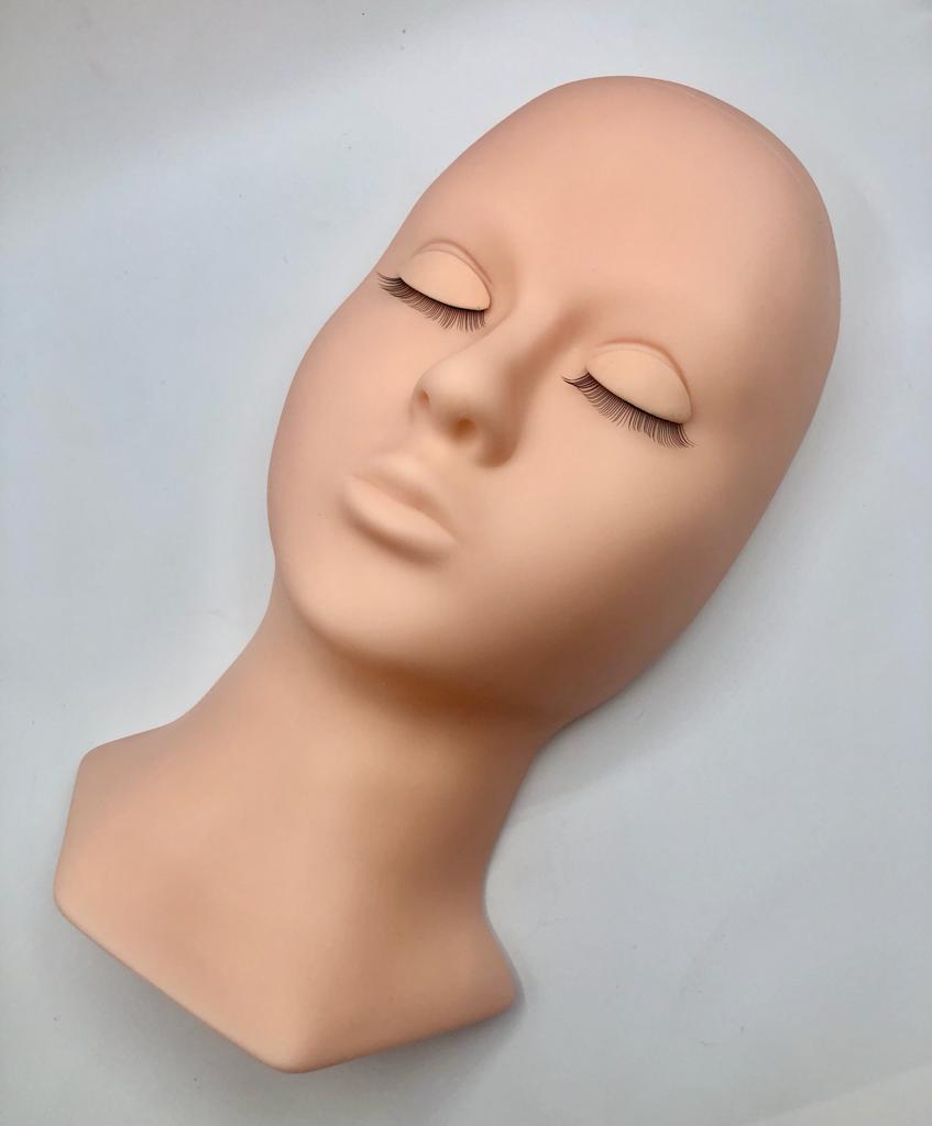 LASH TRAINING HEAD WITH ONE SET OF EYELIDS